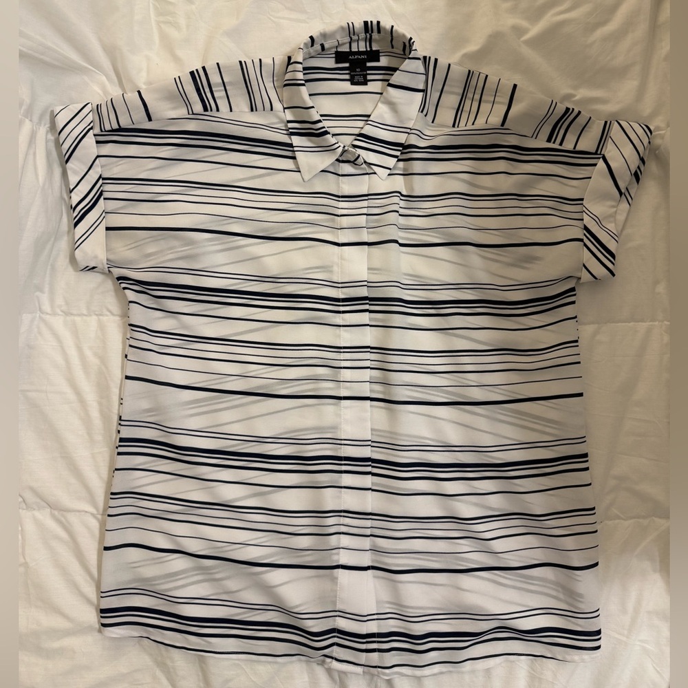 Women’s alfani button up short sleeve